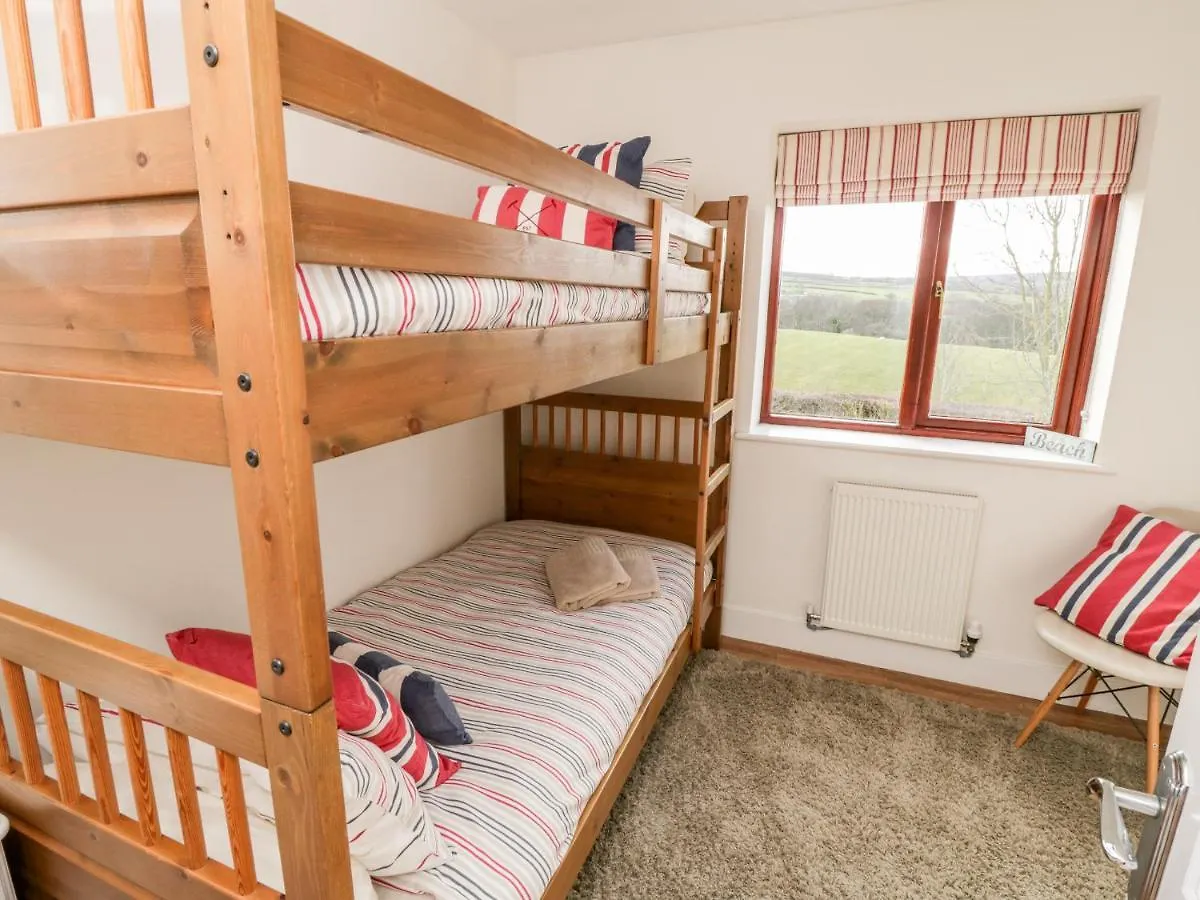 Buffers Villa Whitby